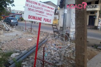 Côte dÂ’Ivoire : Place aux barbelés remparts des domaines publics